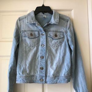 BP light wash denim jacket